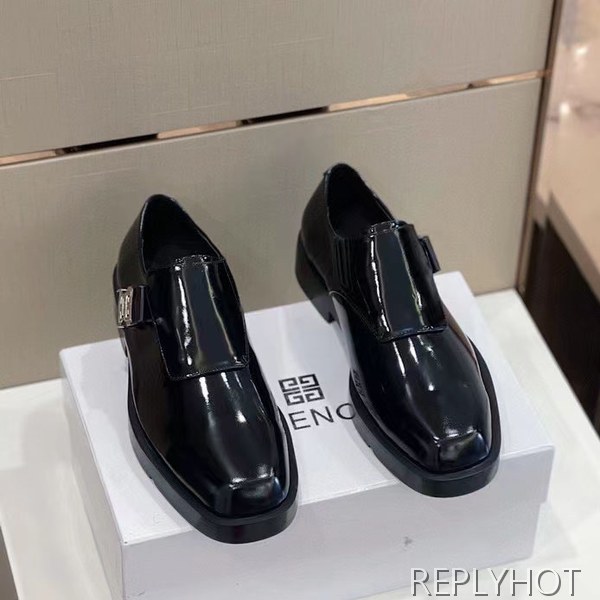 지방시 2022 4G버튼 스트랩 로퍼