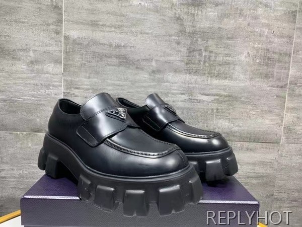 프라다 2022 모놀리스 브러시드 페니 로퍼