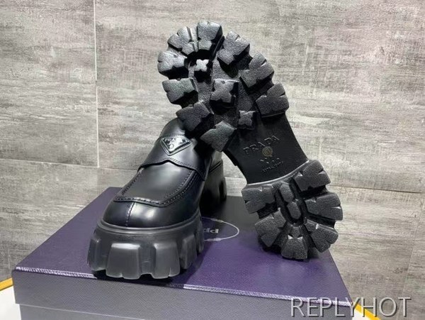 프라다 2022 모놀리스 브러시드 페니 로퍼