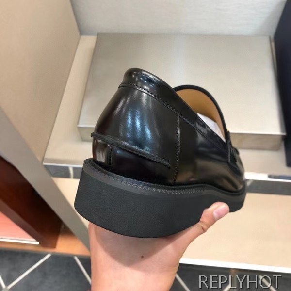 디올 2022 골든 로고 와펜 페니 로퍼