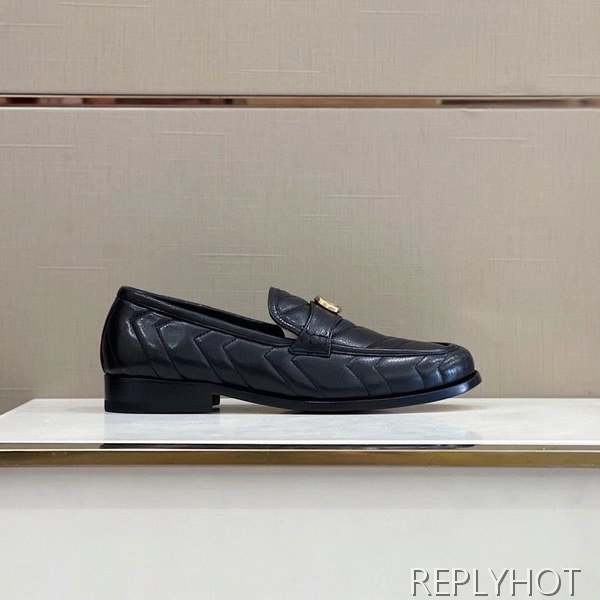 구찌 2021 마몬트로고 v퀄팅 엠보 로퍼