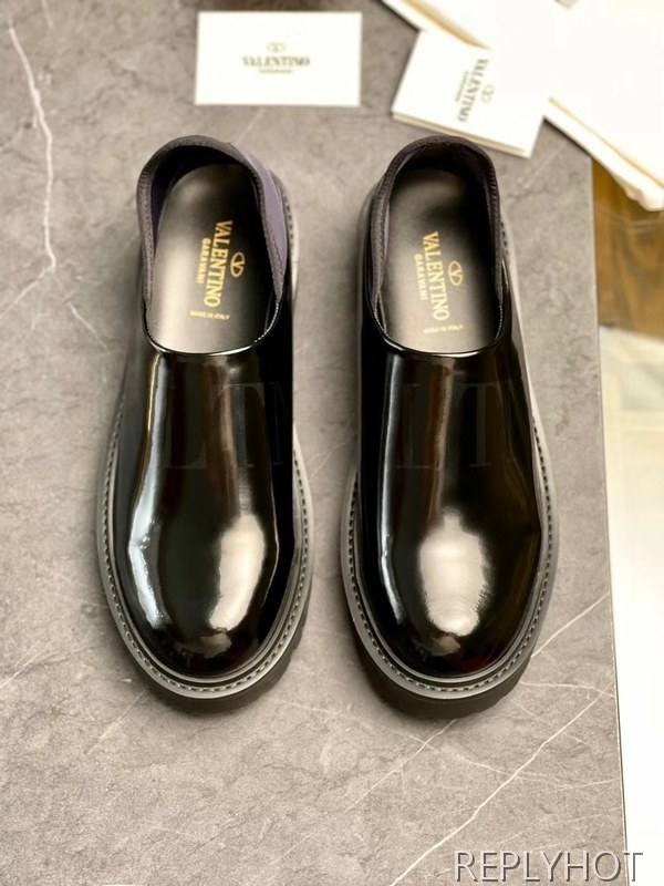 발렌티노 2021 플렉시블 힐컵 로퍼