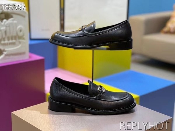 구찌 2021 인터로킹 로고 와펜 페니 로퍼