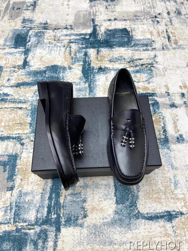 생로랑 2021 스터드 테슬 로퍼