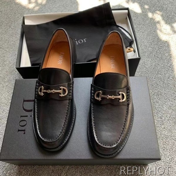 디올 2021 CD 와펜 버클 페니 로퍼