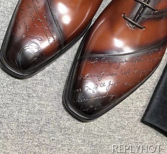 벨루티 2021 patchwork demesure scritto 로퍼