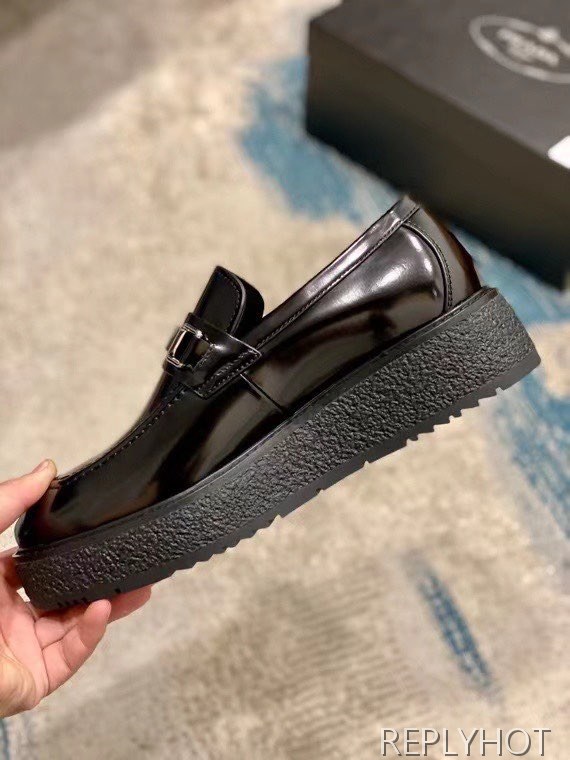 프라다 2020 로고 스틸와펜 크레페솔 페니 로퍼