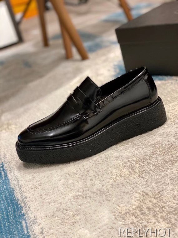 프라다 2020 크레페솔 페니 로퍼