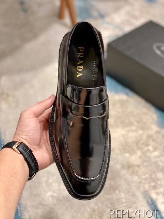 프라다 2020 크레페솔 페니 로퍼