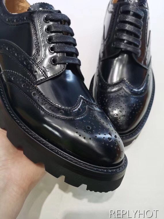 루이비통 2020 트래커즈 로퍼