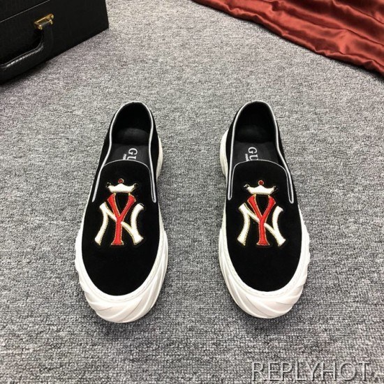 구찌 2020 남성용 스웨이드 슬립온 GUCS01100,