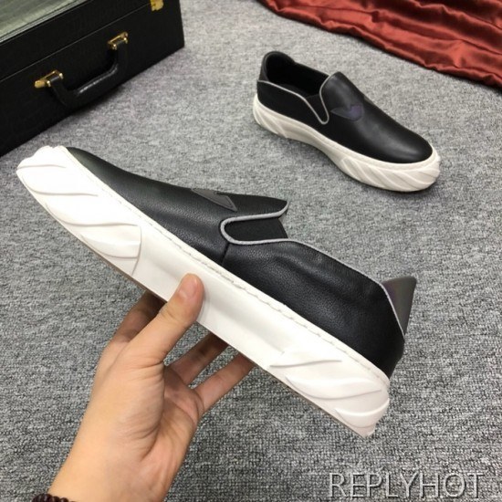 Fendi 2020 Mens Leather Slip On