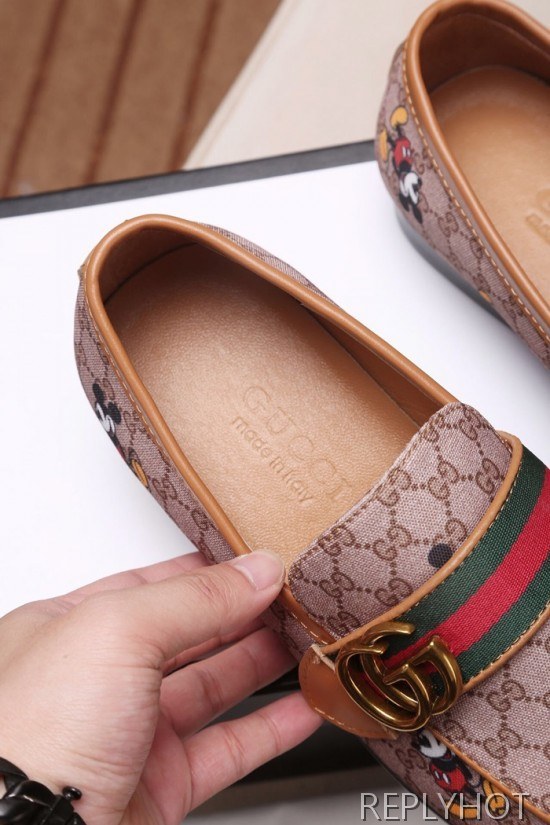 구찌 2020 남성용 로퍼 GUCS01084,