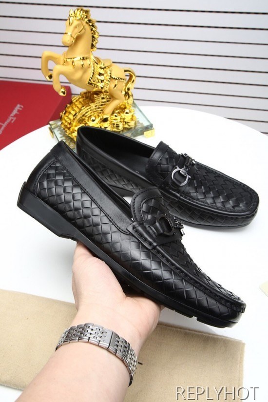 Ferragamo  2020 Mens Leather Loafer