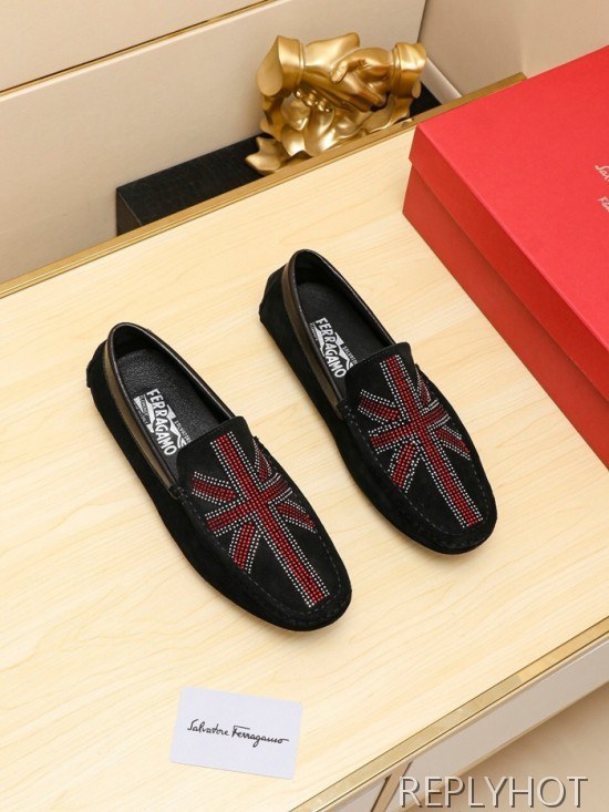 Ferragamo  2020 Mens Leather Loafer