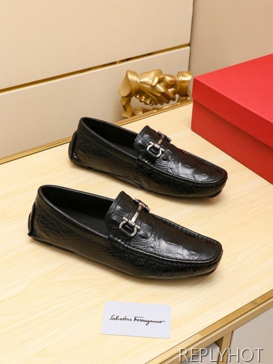 Ferragamo  2020 Mens Leather Loafer