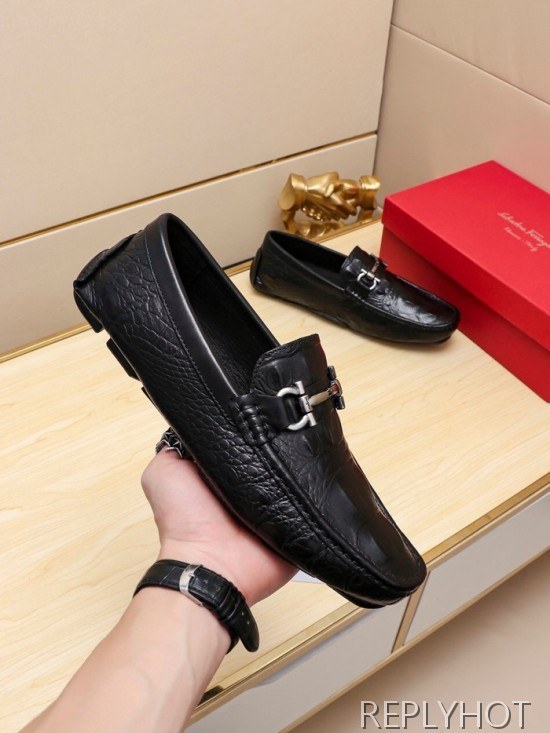 Ferragamo  2020 Mens Leather Loafer