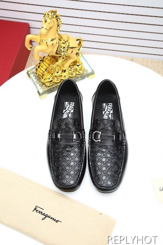 Ferragamo  2020 Mens Leather Loafer