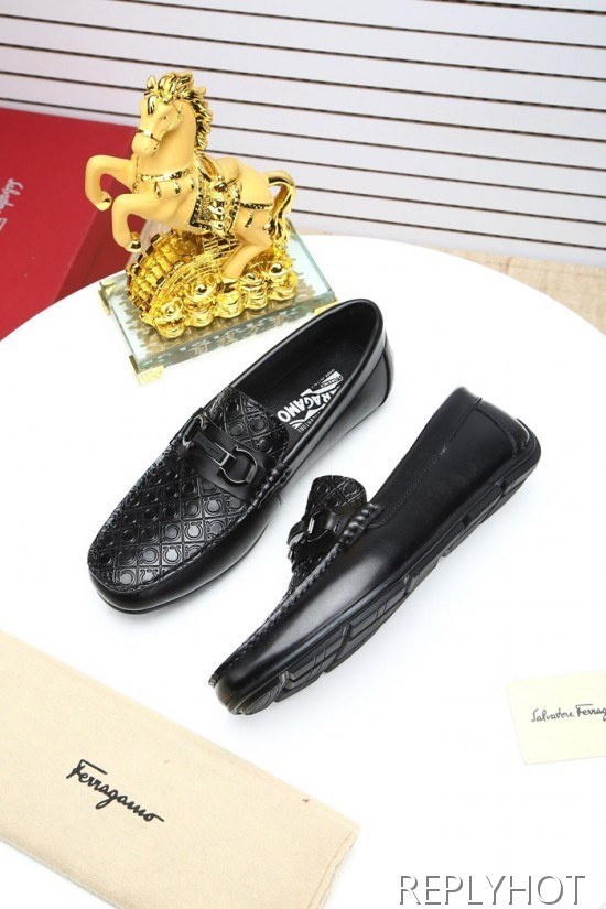 Ferragamo  2020 Mens Leather Loafer