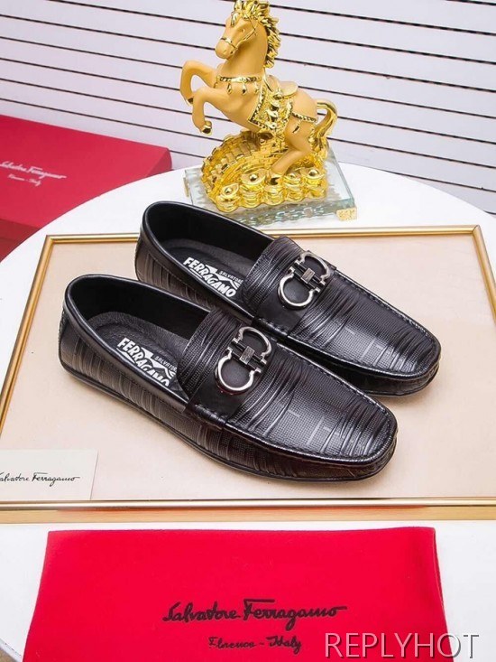 Ferragamo  2020 Mens Leather Loafer