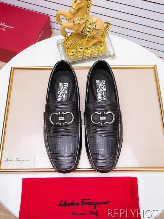 Ferragamo  2020 Mens Leather Loafer