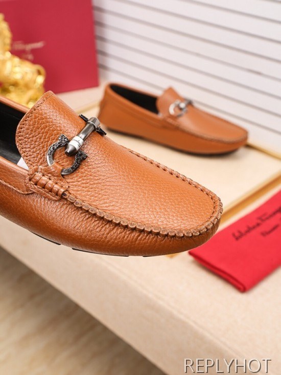 Ferragamo  2020 Mens Leather Loafer