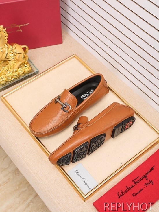 Ferragamo  2020 Mens Leather Loafer