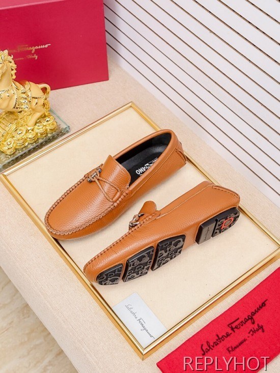Ferragamo  2020 Mens Leather Loafer