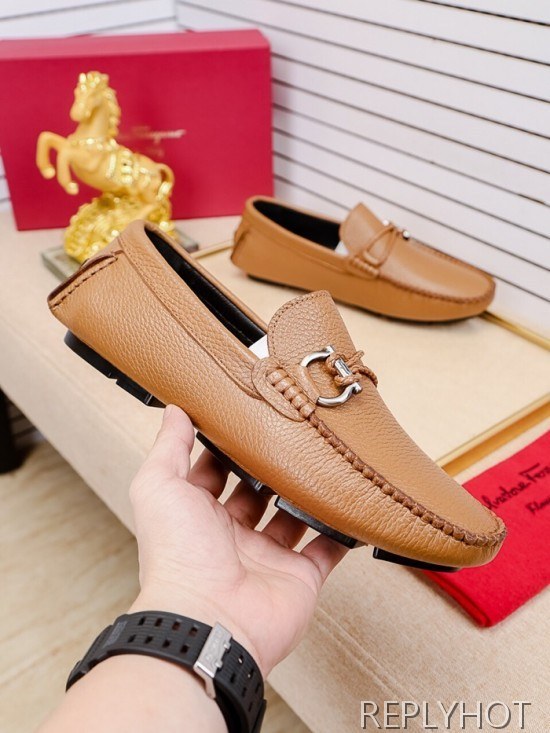Ferragamo  2020 Mens Leather Loafer