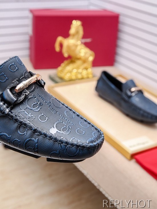 Ferragamo  2020 Mens Leather Loafer