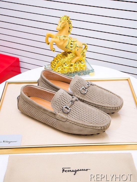 Ferragamo  2020 Mens Leather Loafer