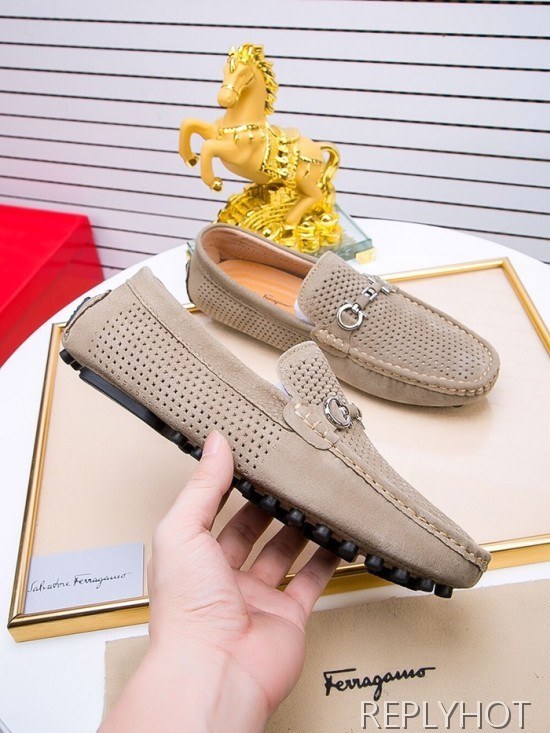 Ferragamo  2020 Mens Leather Loafer