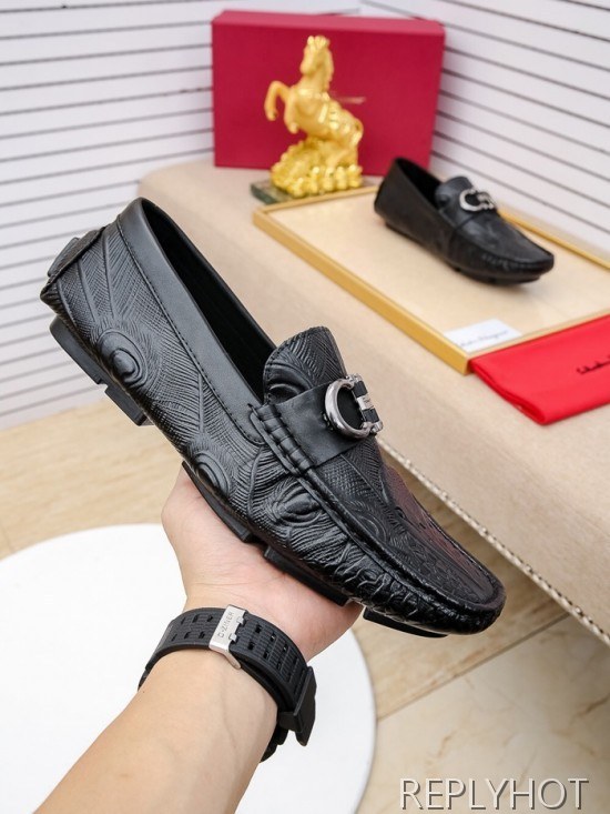 Ferragamo  2020 Mens Leather Loafer