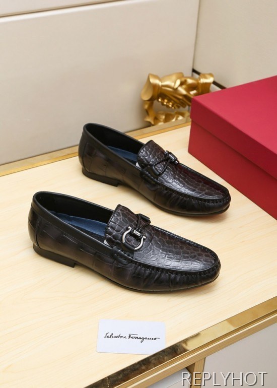 Ferragamo  2020 Mens Leather Loafer