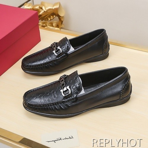 Ferragamo  2020 Mens Leather Loafer