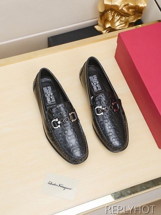 Ferragamo  2020 Mens Leather Loafer