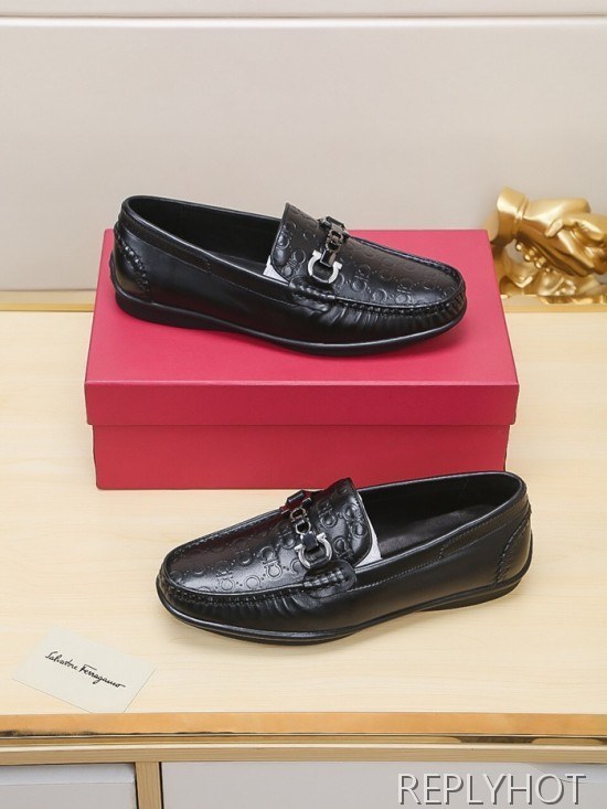 Ferragamo  2020 Mens Leather Loafer