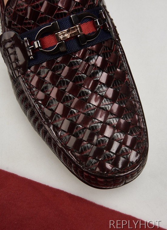 Ferragamo  2020 Mens Leather Loafer