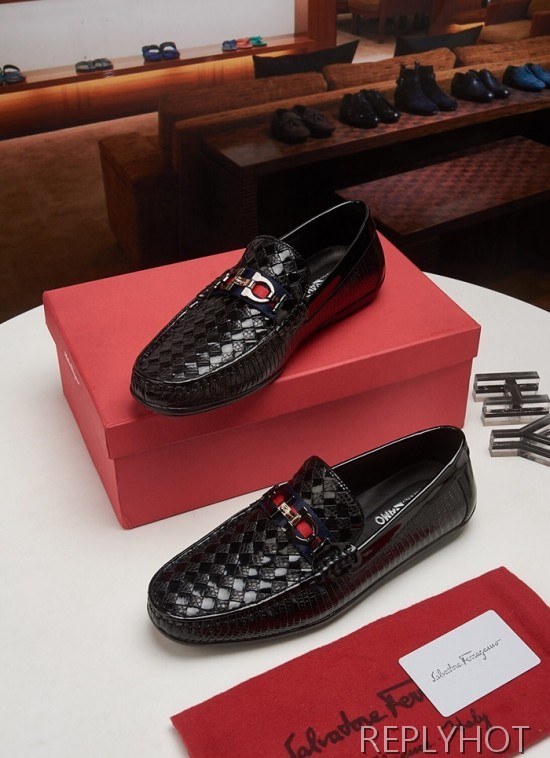 Ferragamo  2020 Mens Leather Loafer
