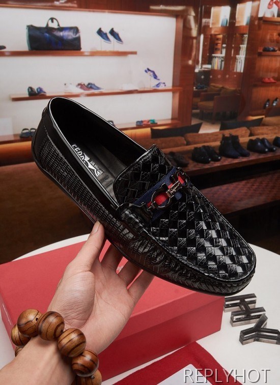 Ferragamo  2020 Mens Leather Loafer