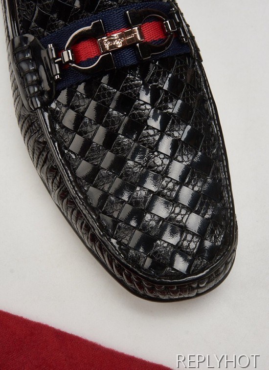 Ferragamo  2020 Mens Leather Loafer