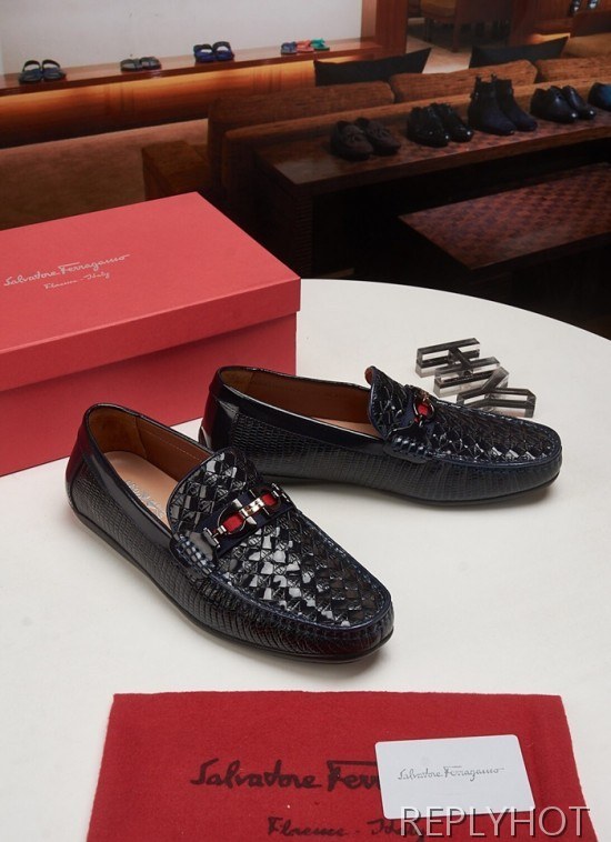 Ferragamo  2020 Mens Leather Loafer