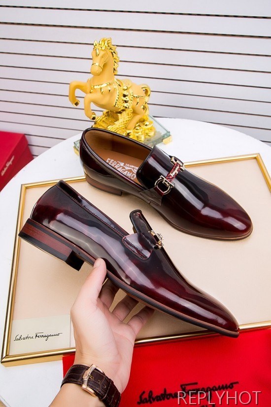 Ferragamo  2020 Mens Leather Loafer