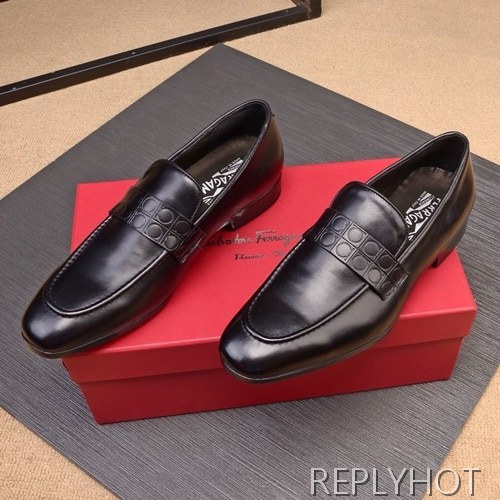 Ferragamo  2020 Mens Leather Loafer