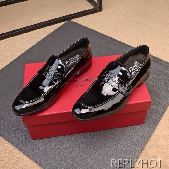 Ferragamo  2020 Mens Leather Loafer