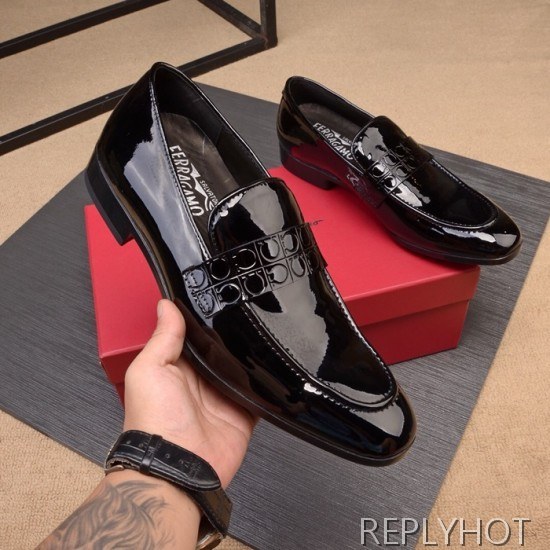 Ferragamo  2020 Mens Leather Loafer