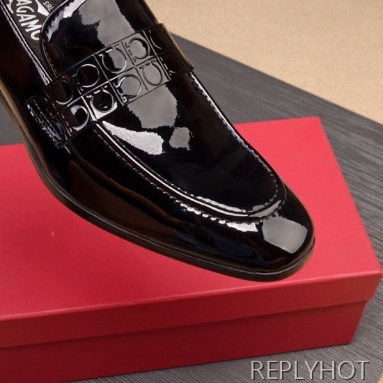 Ferragamo  2020 Mens Leather Loafer