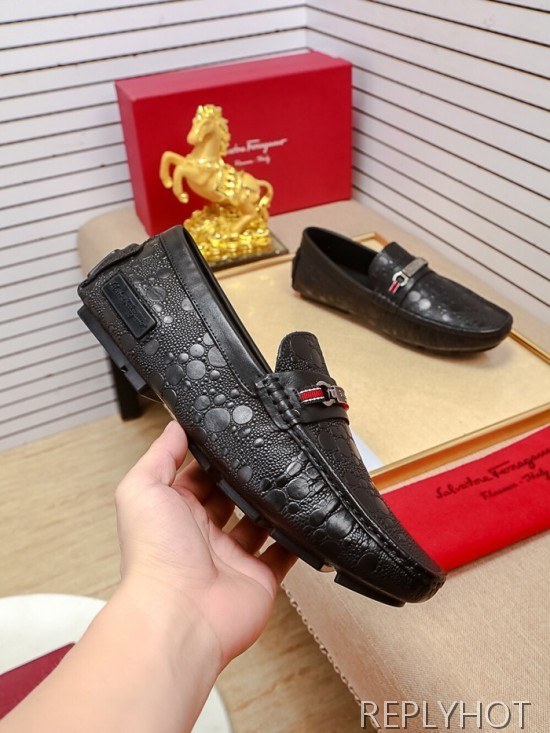 Ferragamo  2020 Mens Leather Loafer