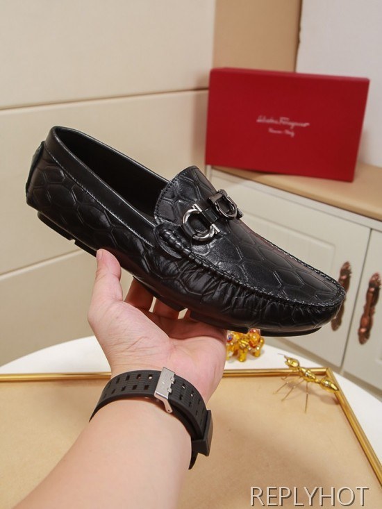 Ferragamo  2020 Mens Leather Loafer