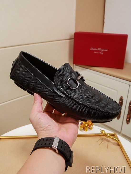 Ferragamo  2020 Mens Leather Loafer